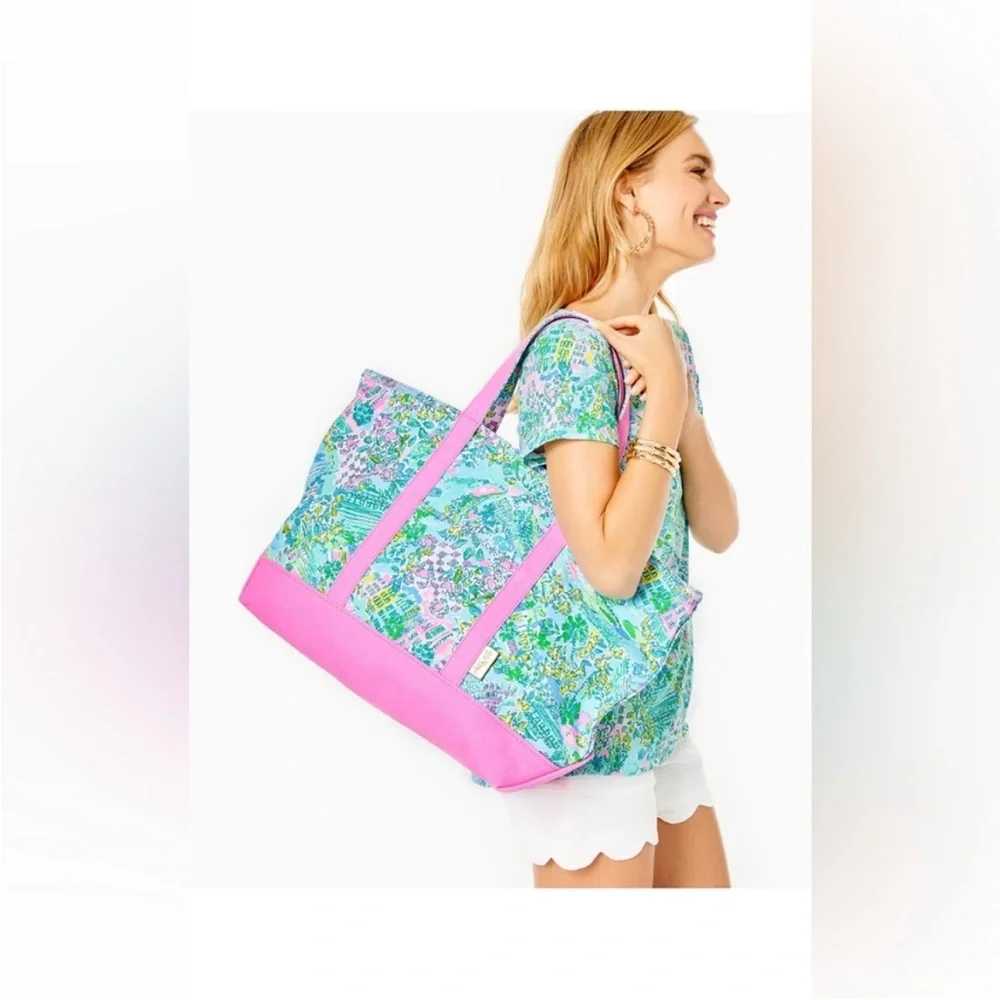 Lilly Pulitzer Surf Blue Lilly Loves South Carolina tote multi colors - Picture 2 of 3